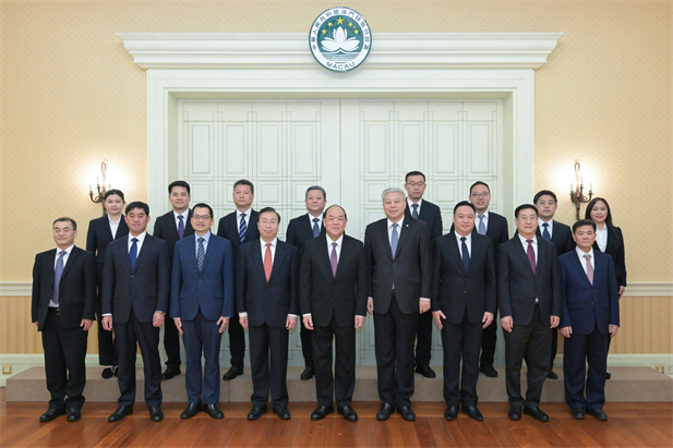 2024226գһϻΪרҵ ίǡ³һУ˫ƶ󿵽ҵȺ⽻-2.jpg